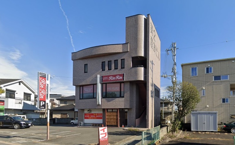 リンリン甲府店